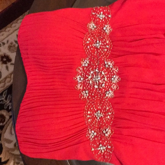 Prom Red Color Strapless Party Dress ♥️♥️ - Picture 2 of 7